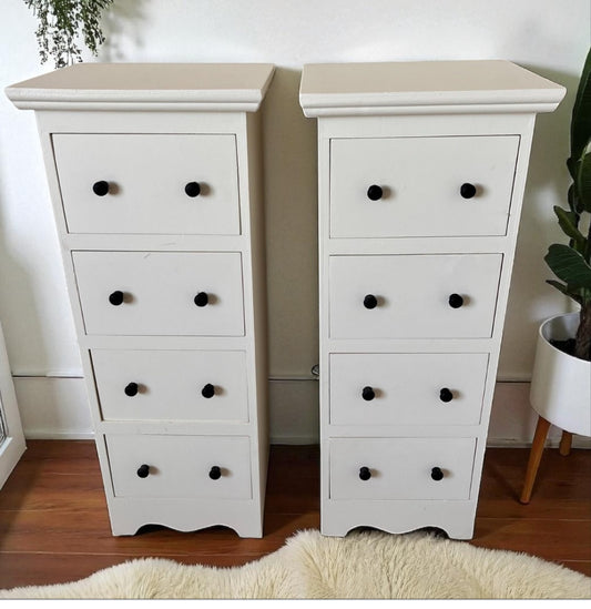Set of two dressers