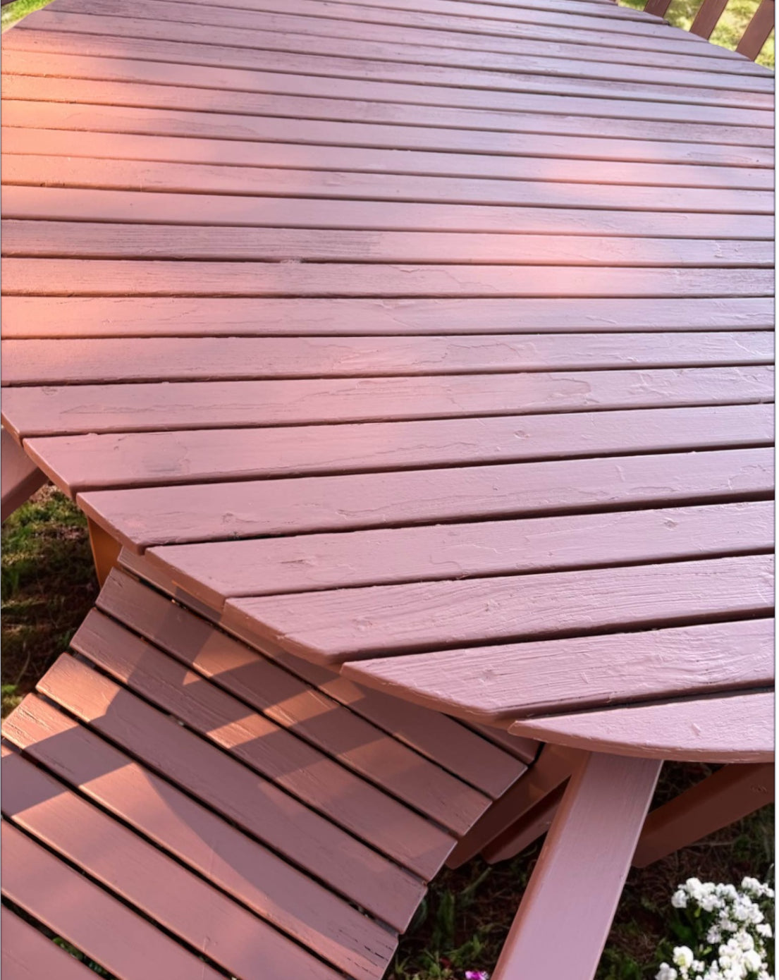 Outside table With the chairs included