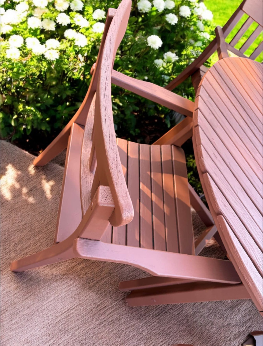 Outside table With the chairs included