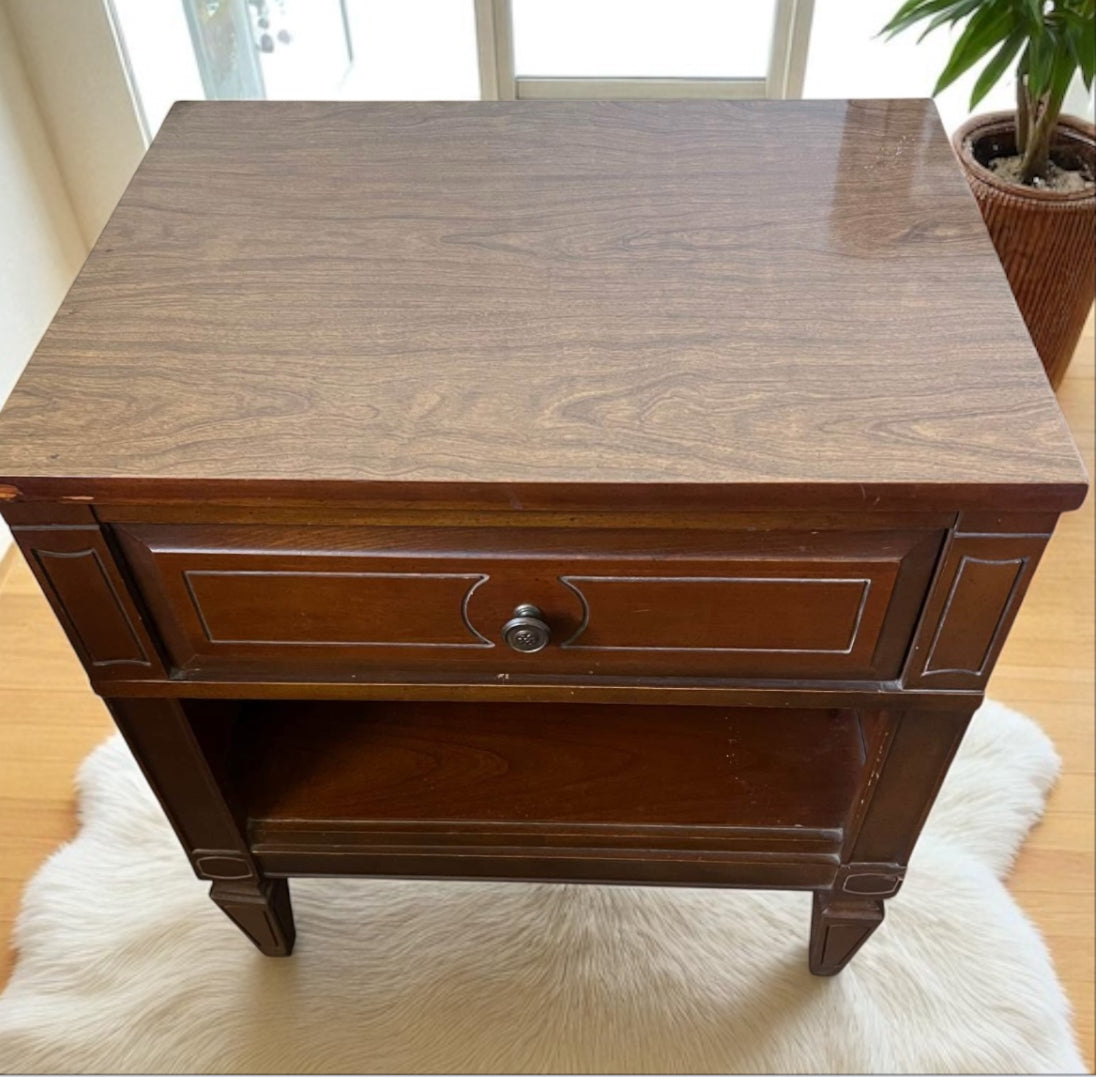 Dresser & Nightstand Set