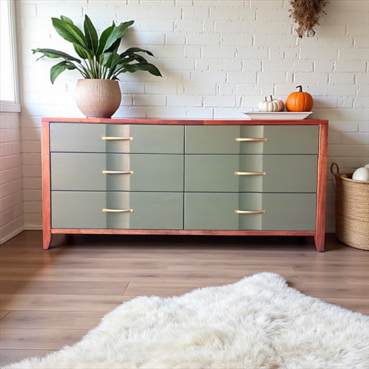 Restored and refurbished real wood dresser- 6 drawers