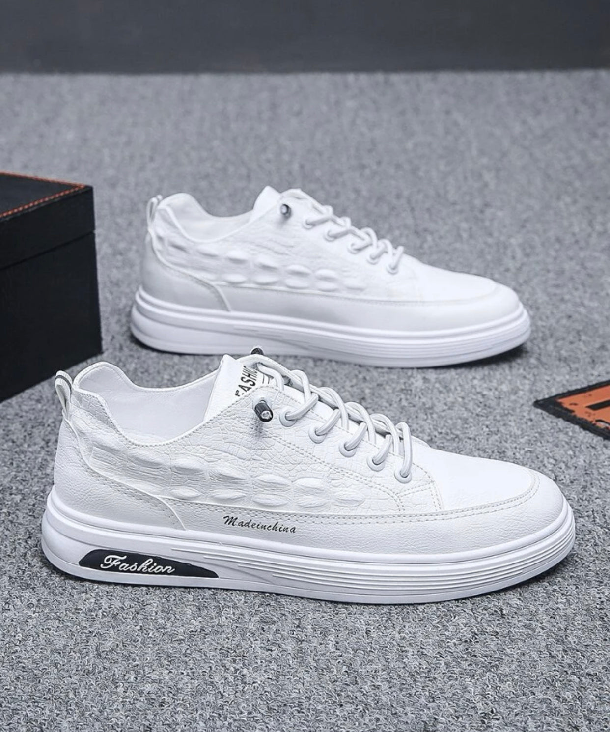 Men’s letter graphic lace-up front skate shoes