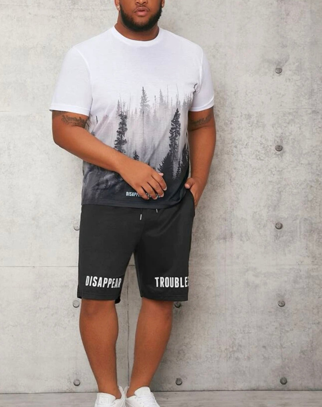 Extended sizes men tree & letter graphic tee & drawstring waist shorts