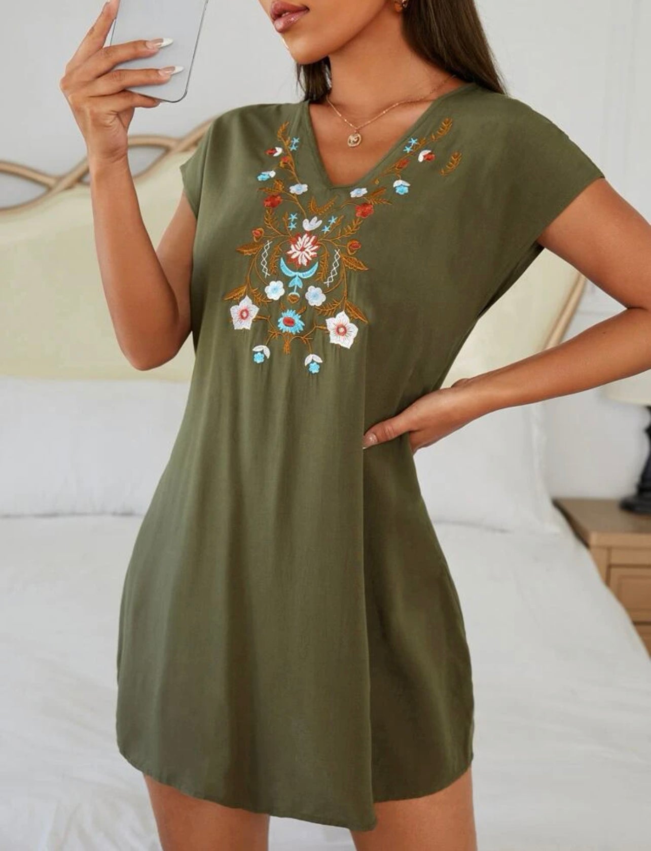 PETITE Floral Embroidery Batwing Sleeve Dress