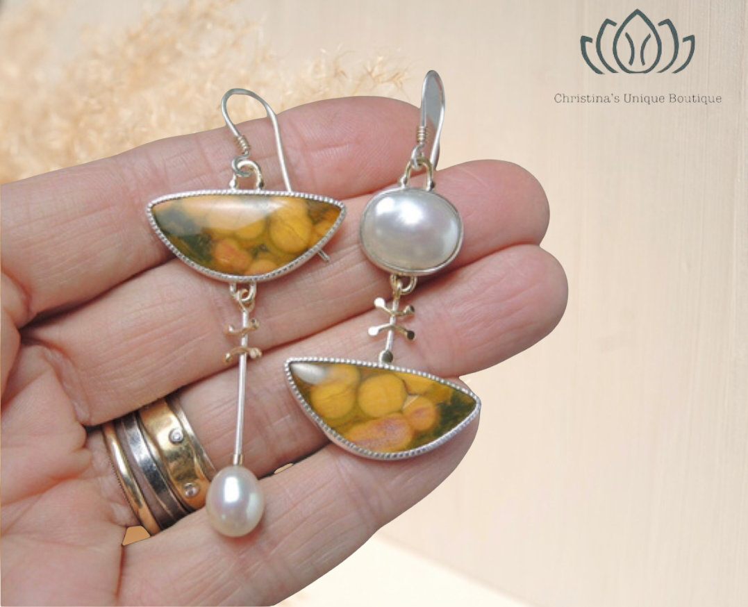 Elegant yellow stone embellished with pearl asymmetric dangle earrings