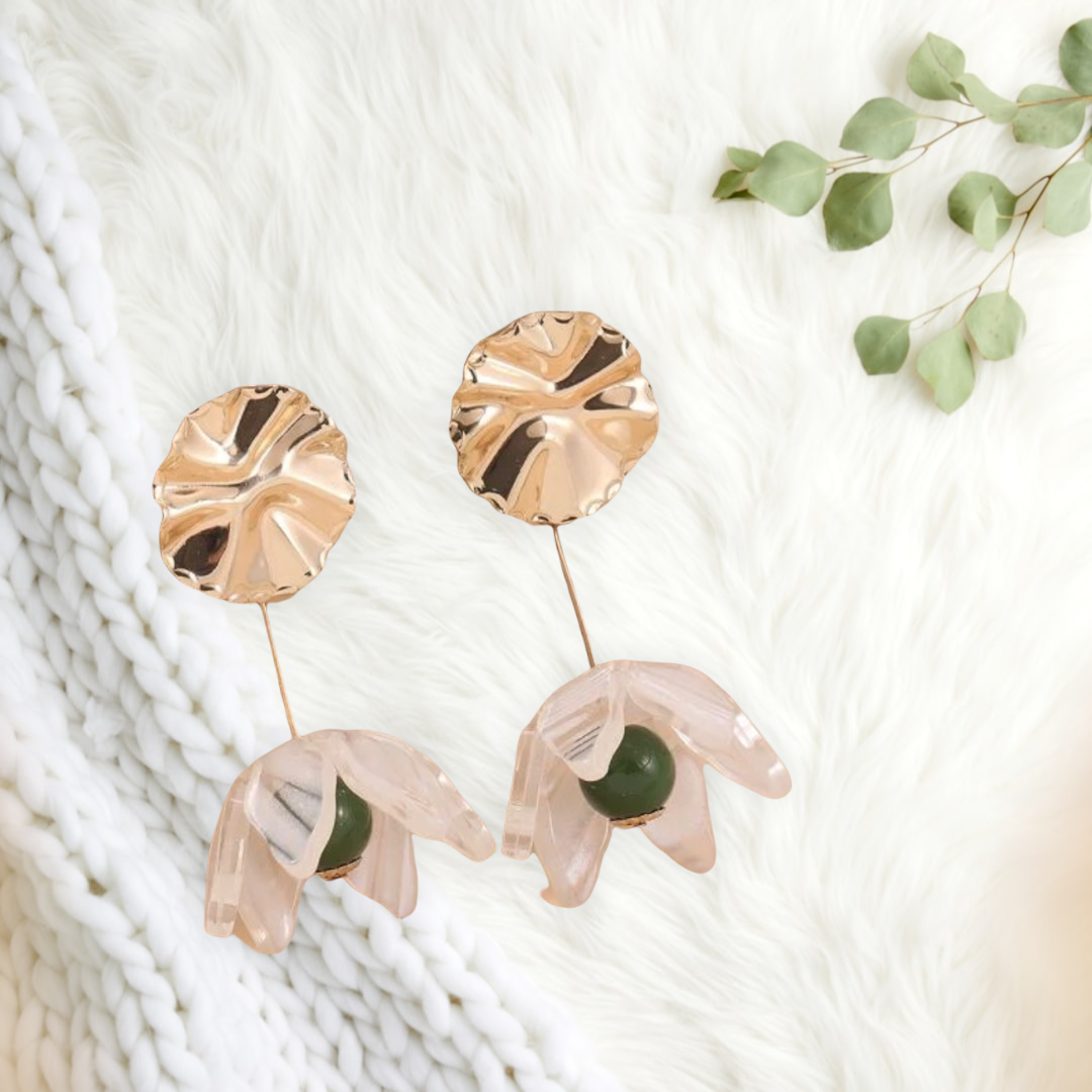 Flower decor drop earrings