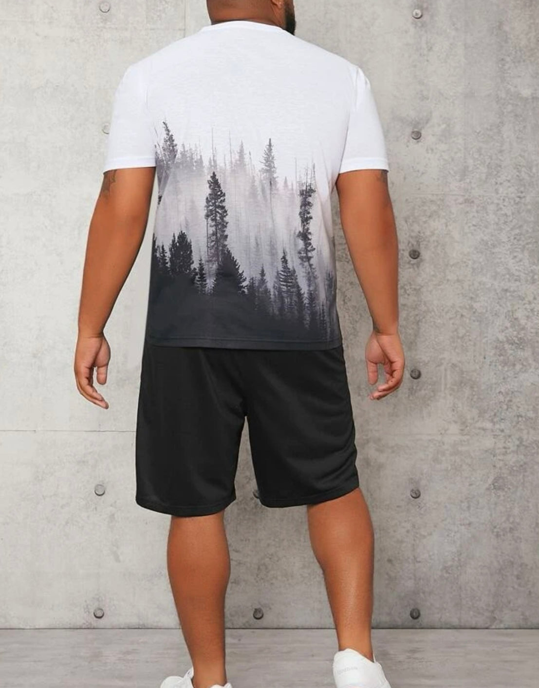Extended sizes men tree & letter graphic tee & drawstring waist shorts
