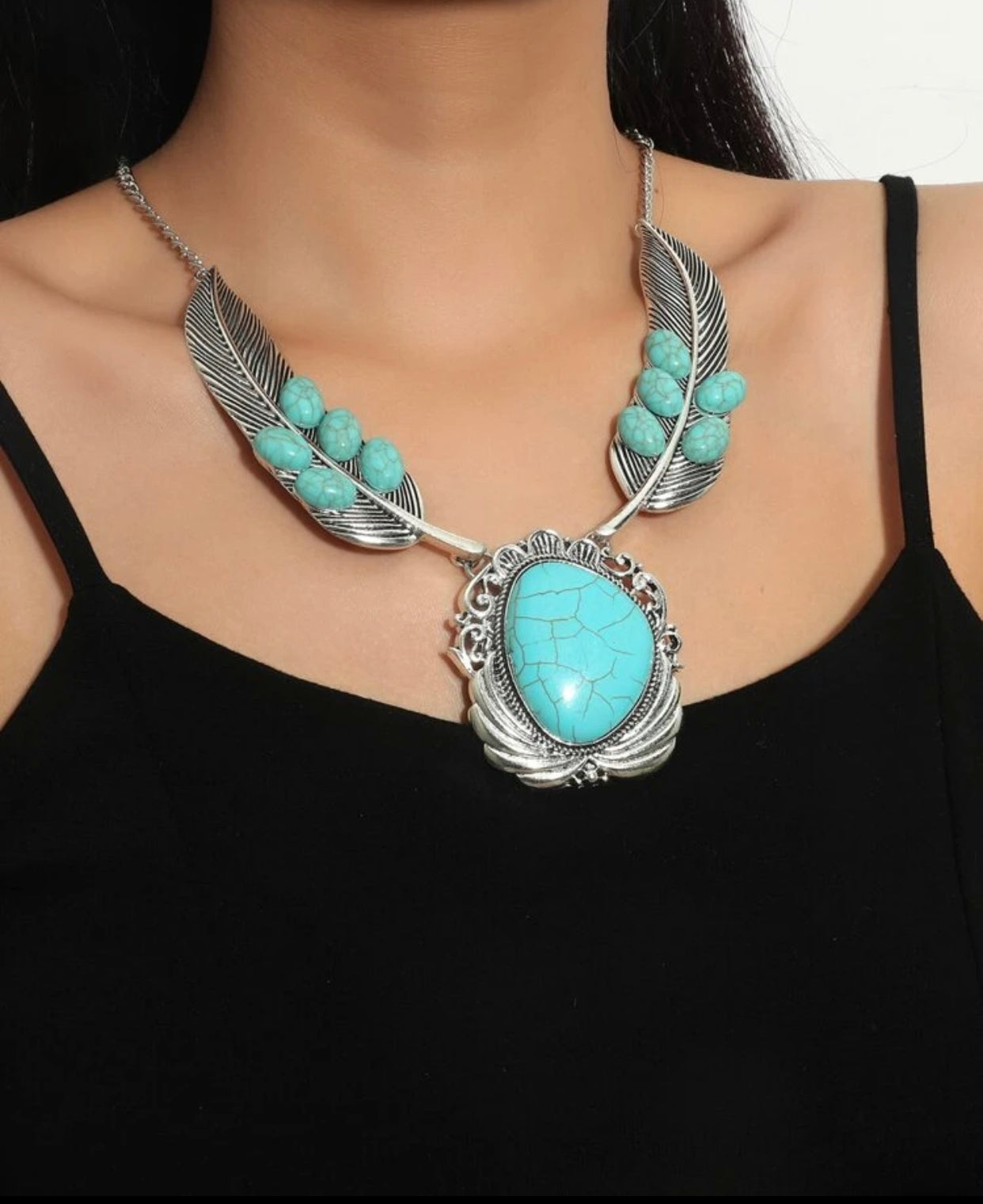 Turquoise decor statement necklace