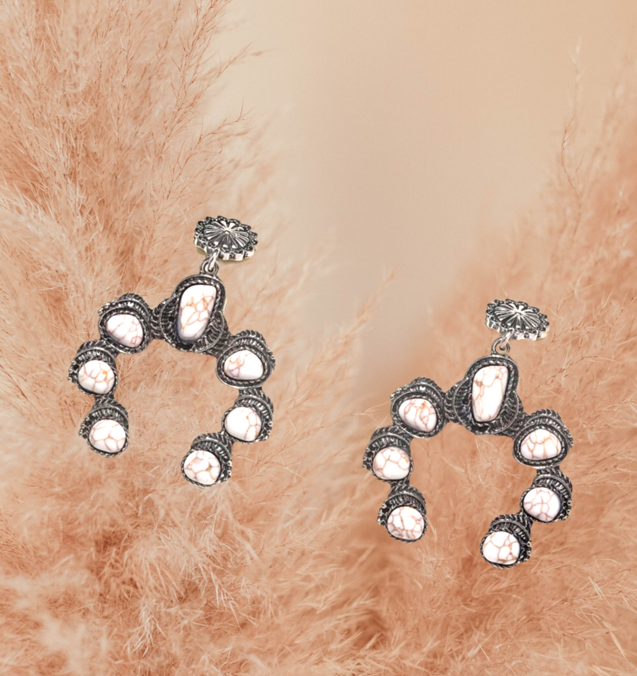 Stunning southwestern inspired drop earrings