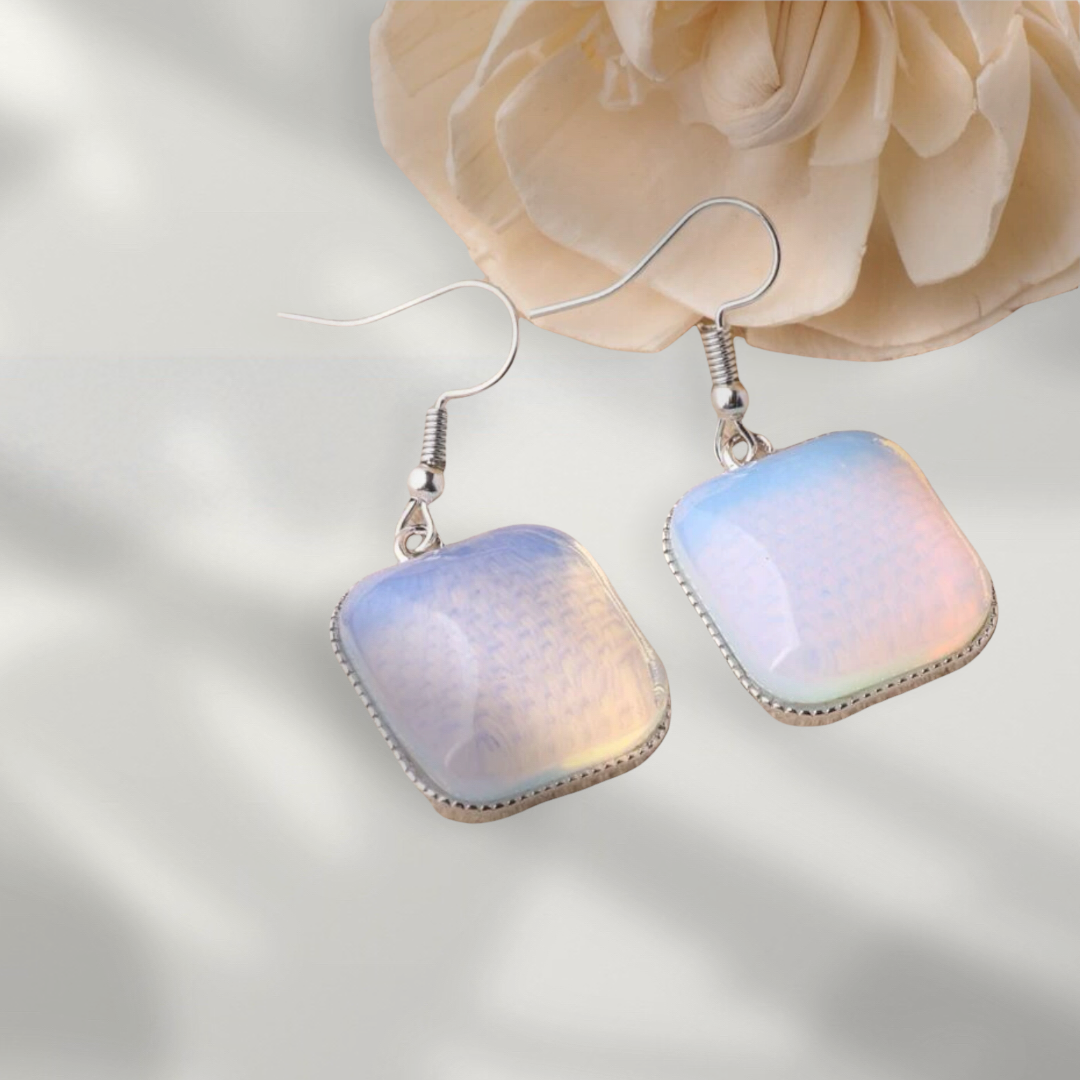 Moonstone inspired dangle earrings
