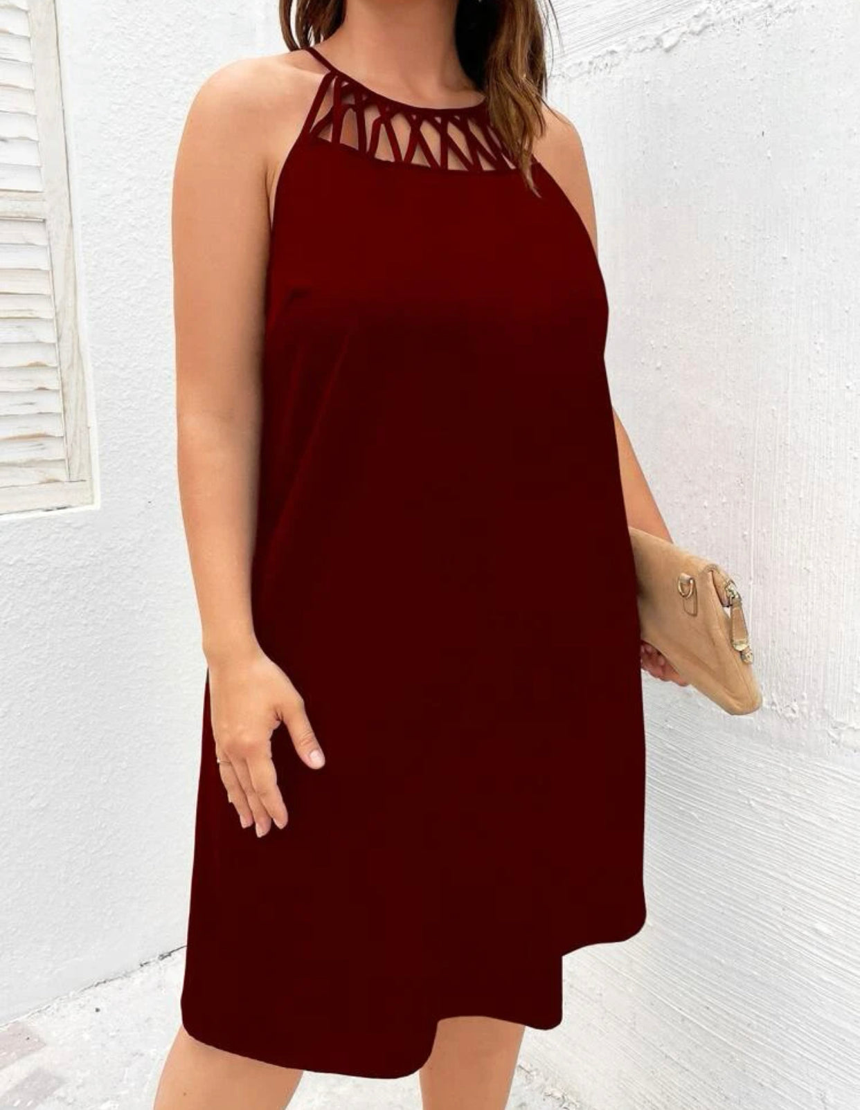 Curve & plus solid cut out halter dress