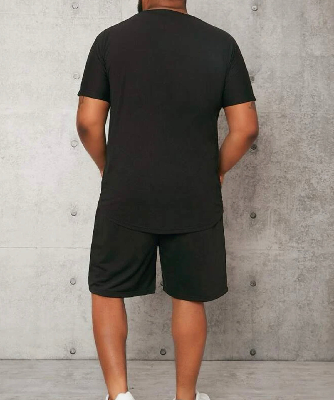 Extended sizes men striped & letter graphic tee and drawstring shorts