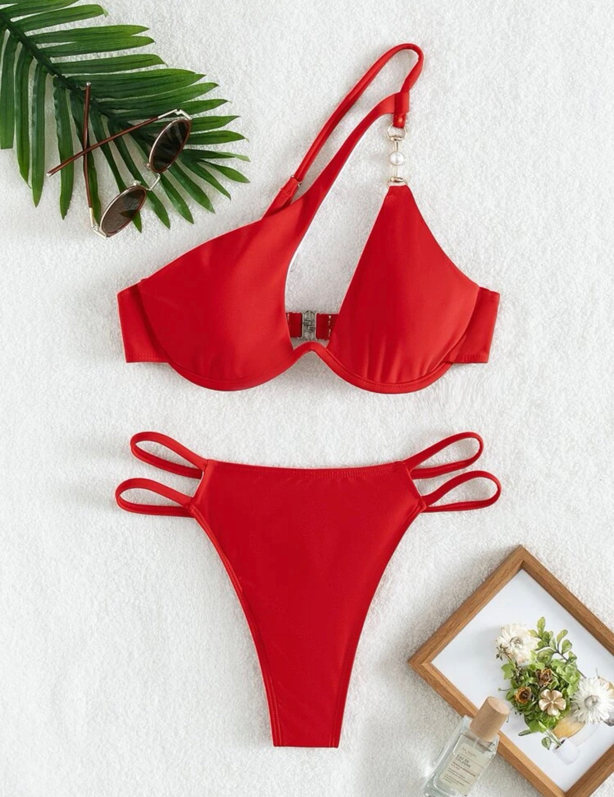 Red Pearl decor underwire bikini swimsuit