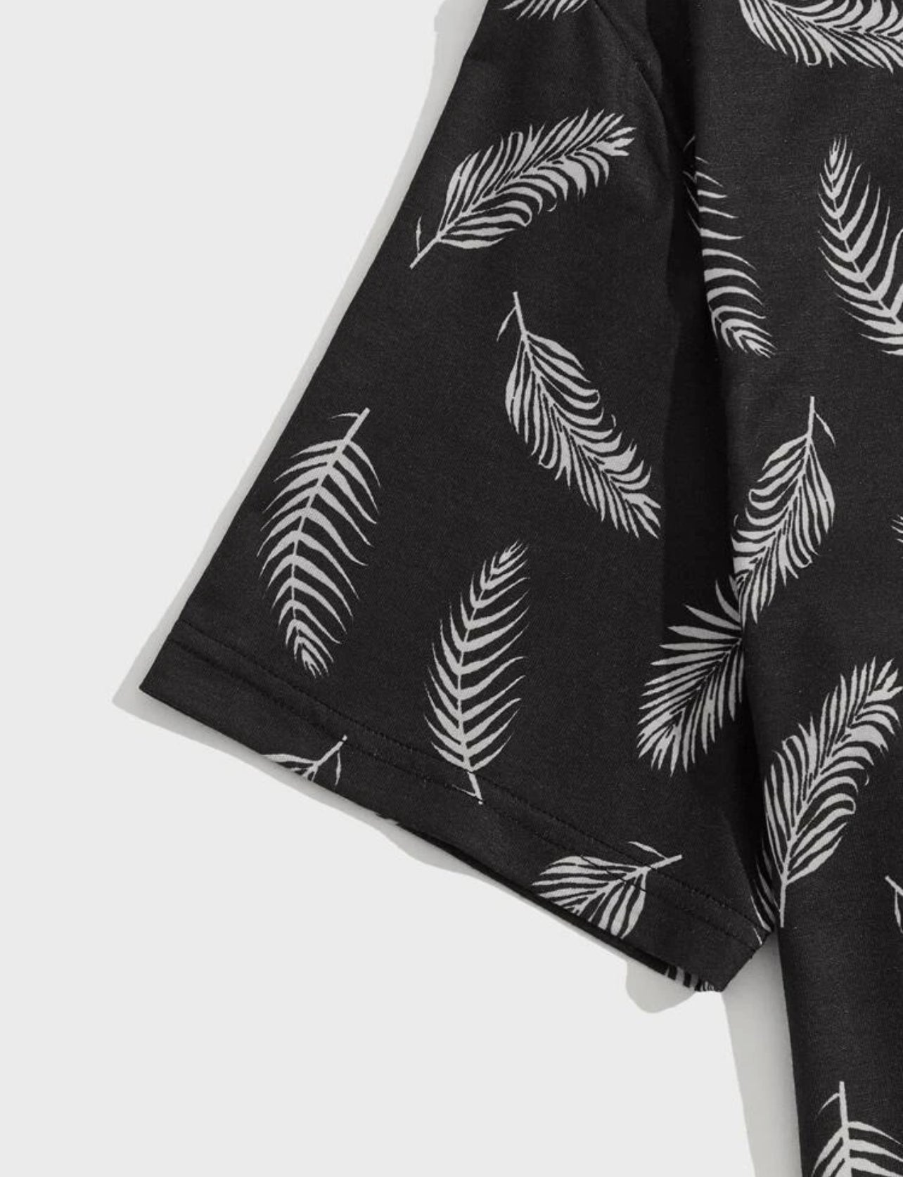 Men Tropical Print Tee & Drawstring Waist Shorts