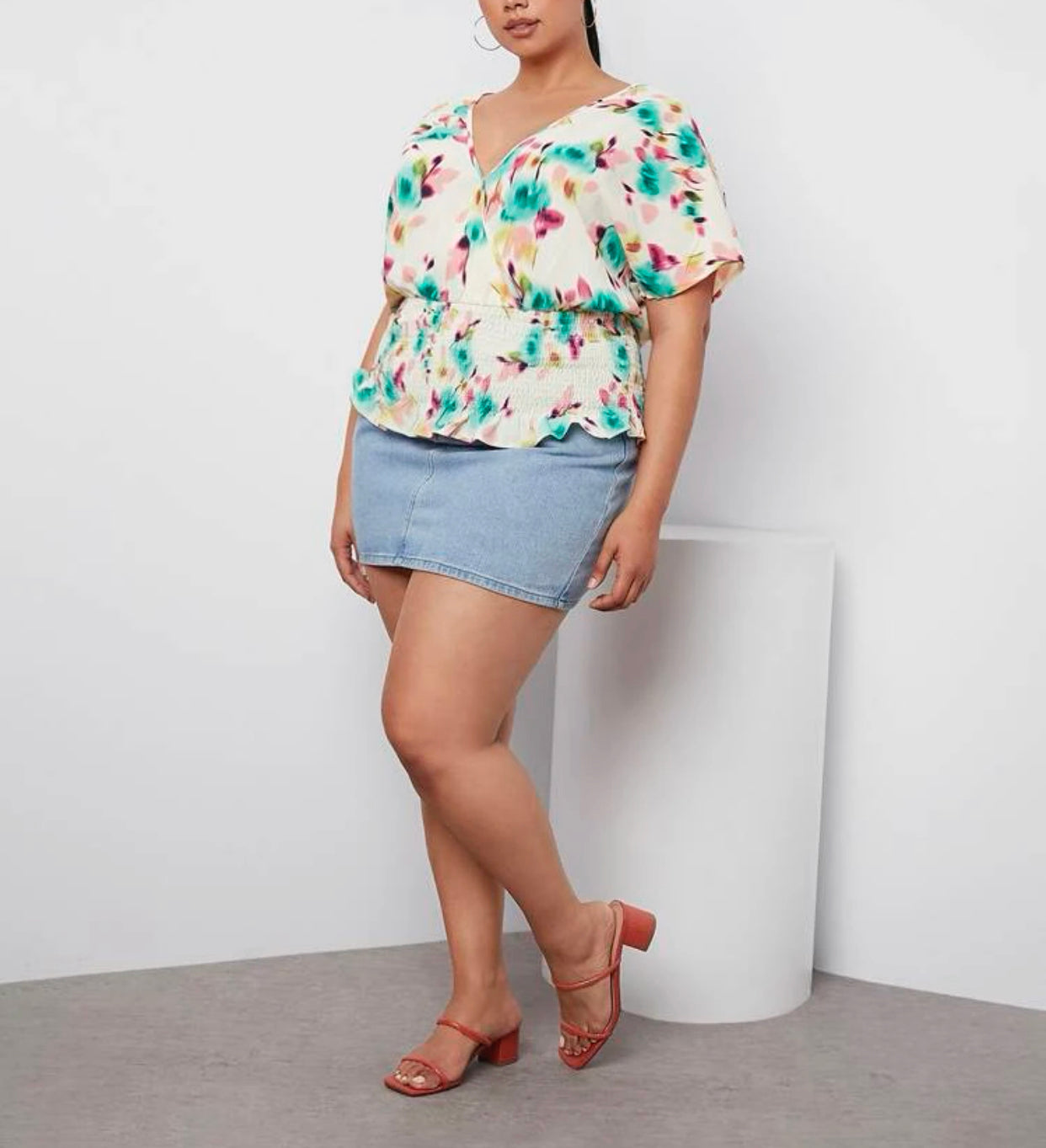 Curve and plus allover print overlap collar dolman sleeve shirred ruffle hem blouse