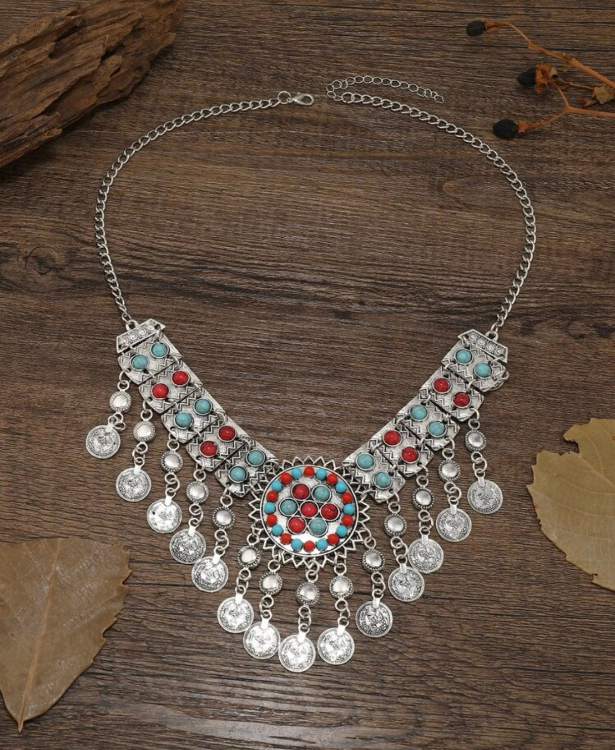 Round bead decor necklace