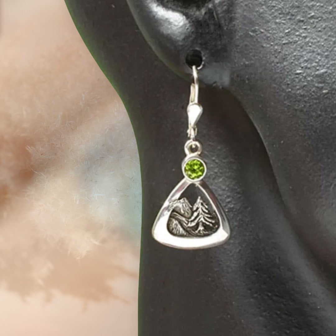 Mountain peak illustration earring With Green Tourmaline, Silver color, Leverback dangle