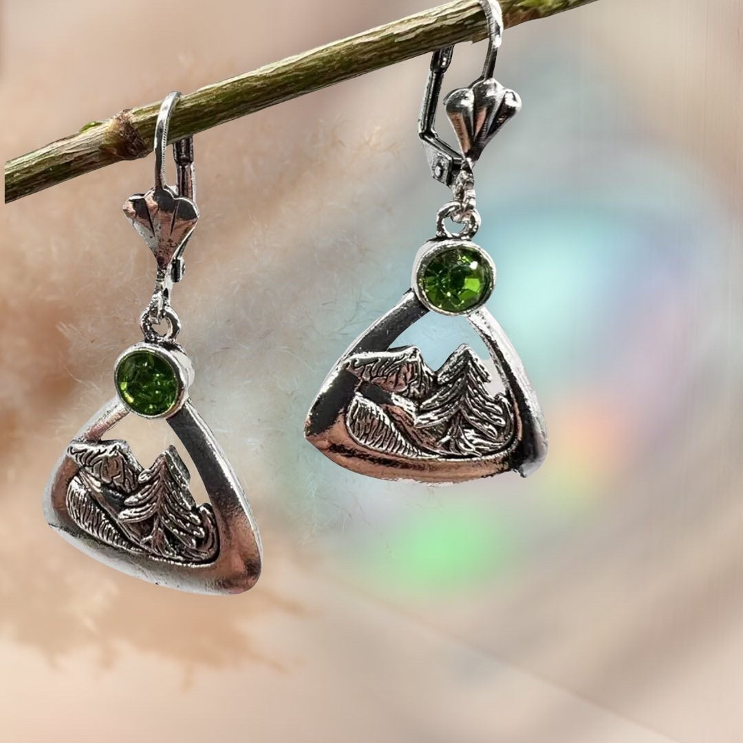 Mountain peak illustration earring With Green Tourmaline, Silver color, Leverback dangle