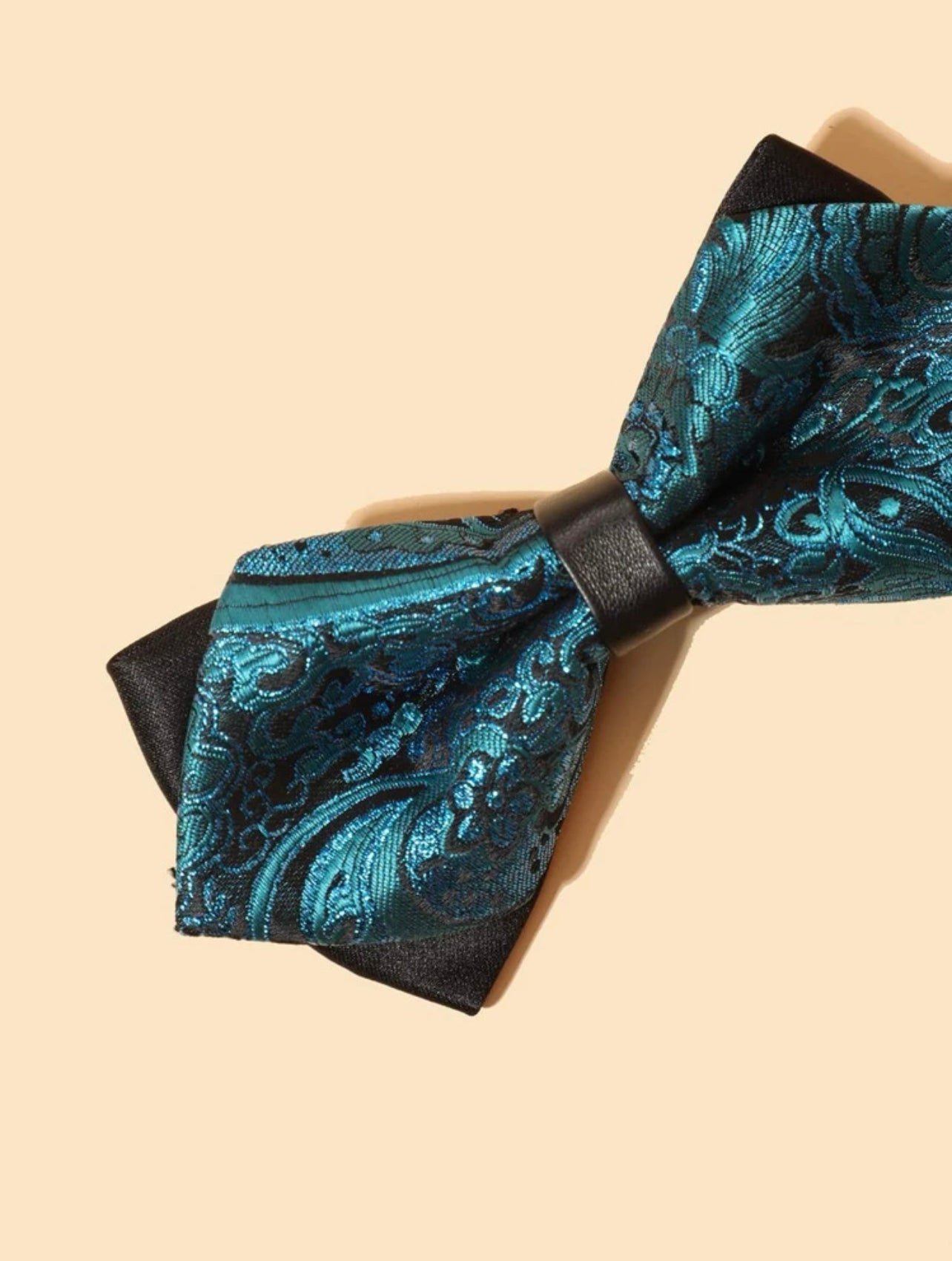 Men Paisley Embroidered Bow Tie