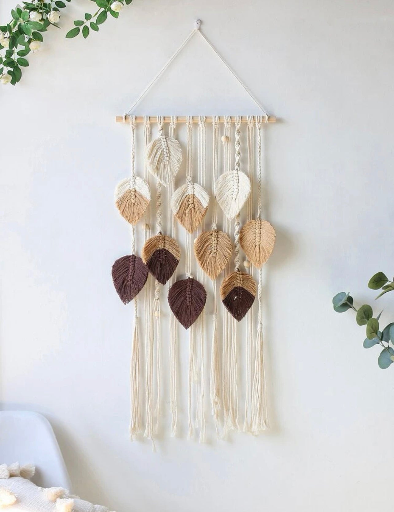 Woven leaf decor wall hanging