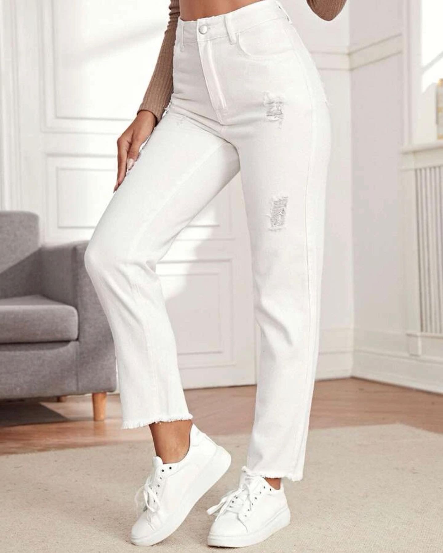 High waist letter patch ripped raw hem mom jeans