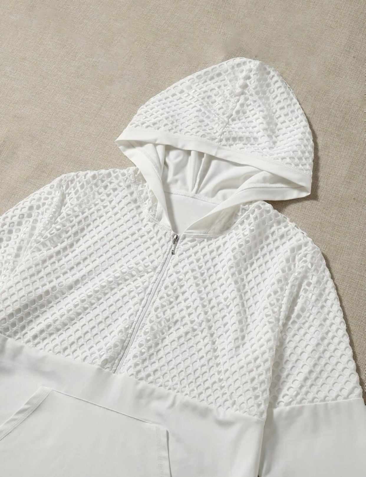 Curve and plus 3 piece lightweight contrast panel hollow out half zipper hooded sports set