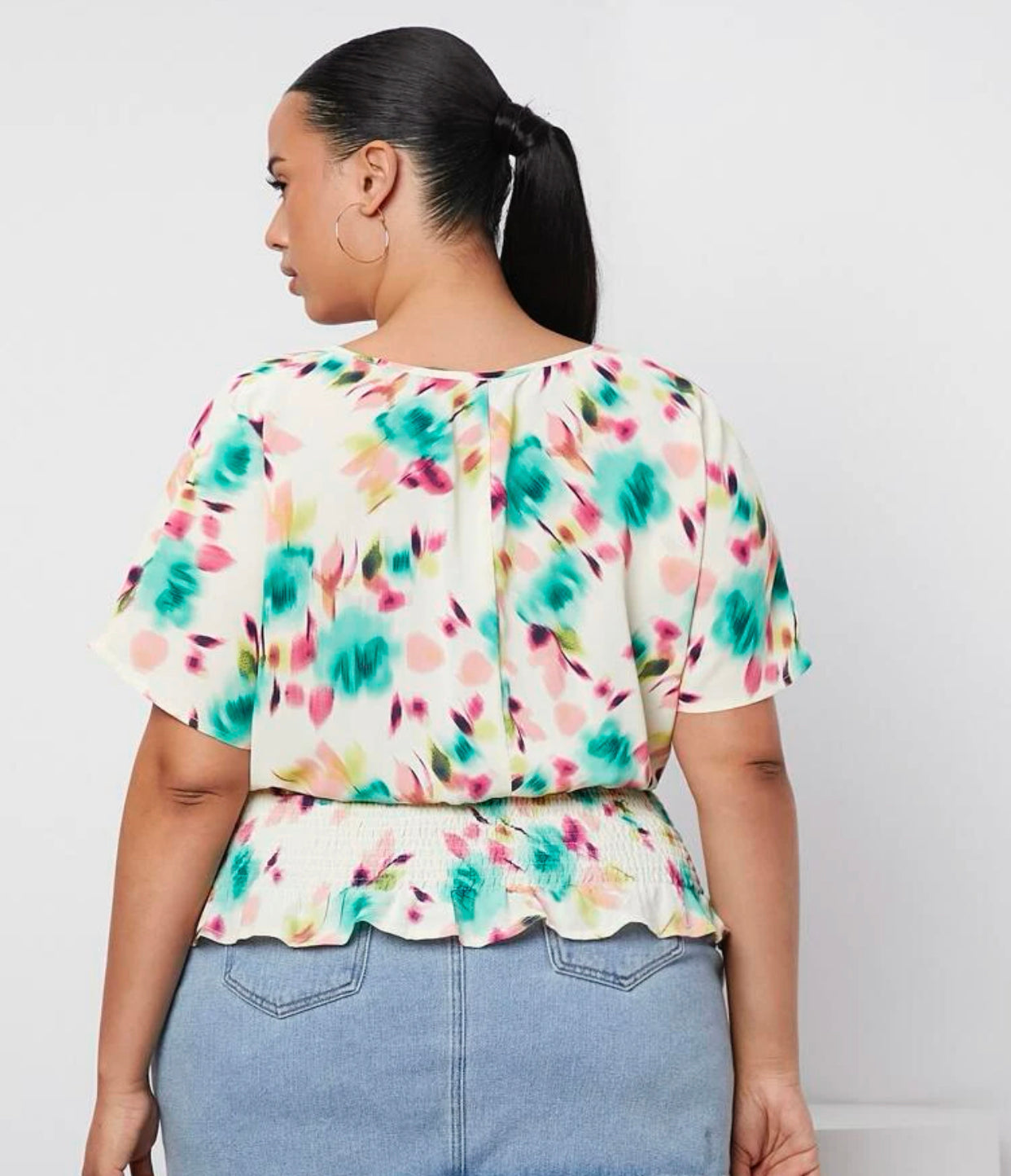 Curve and plus allover print overlap collar dolman sleeve shirred ruffle hem blouse