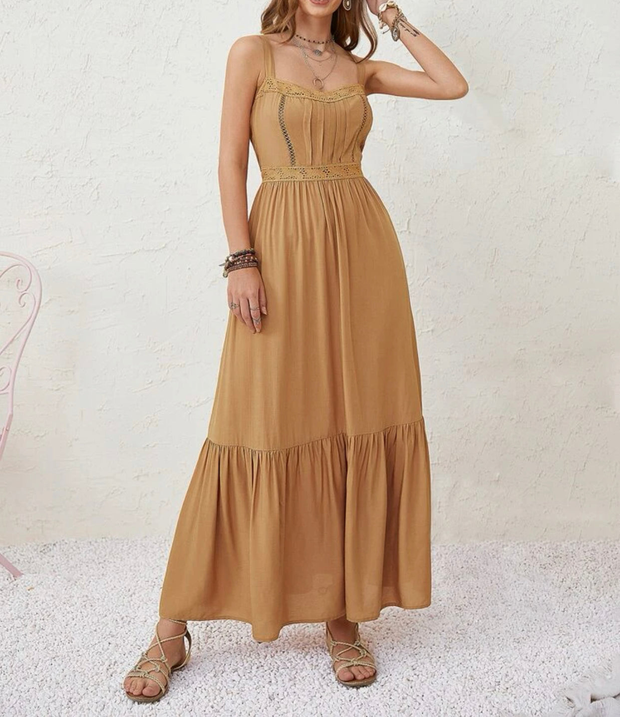 Contrast lace tie backless hem dress