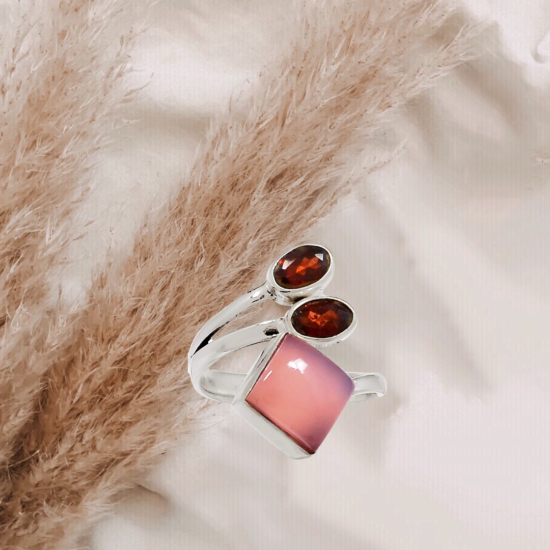 Rose Quartz & Garnet 925 Sterling Silver Ring. Size 6.5