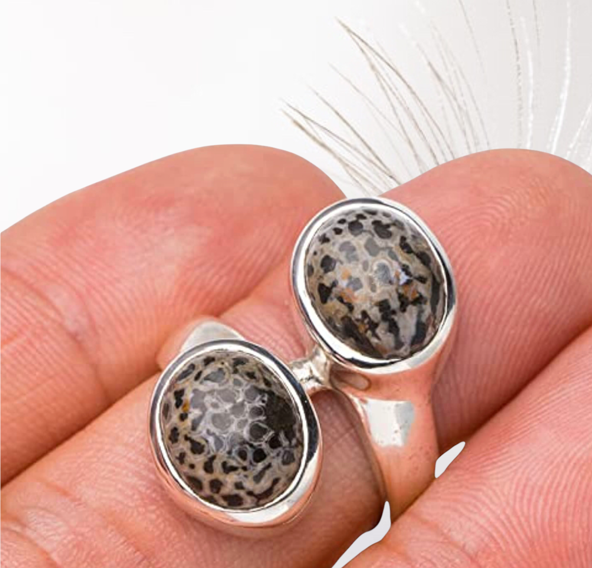 Natural Stingray Coral Handmade 925 Sterling Silver, Size 7.