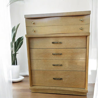 Madelyn 5 Drawer Chest