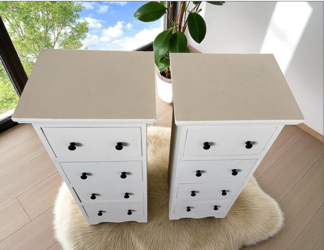 Set of two dressers