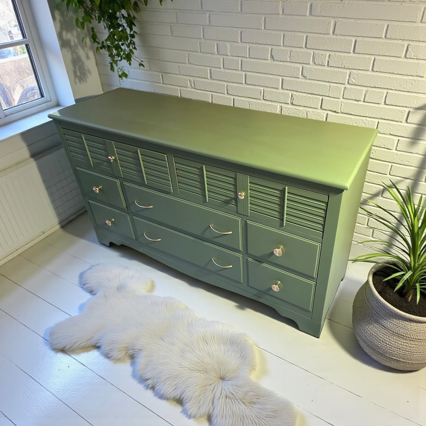 🌿 The Meadow Mist Eight-Drawer Cottage Dresser 🌿*Price is firm*