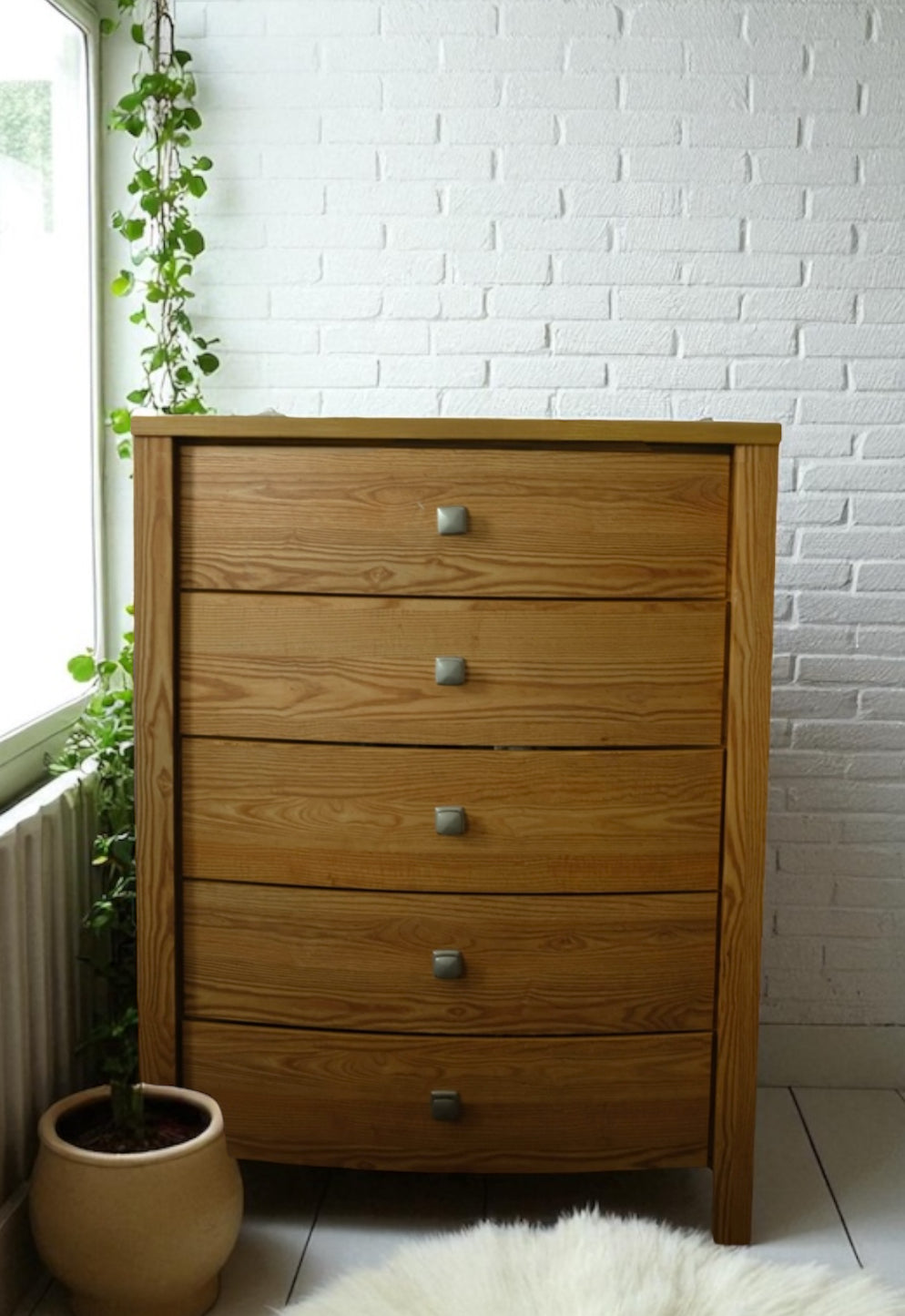 Real Wood 5-Drawer Dresser