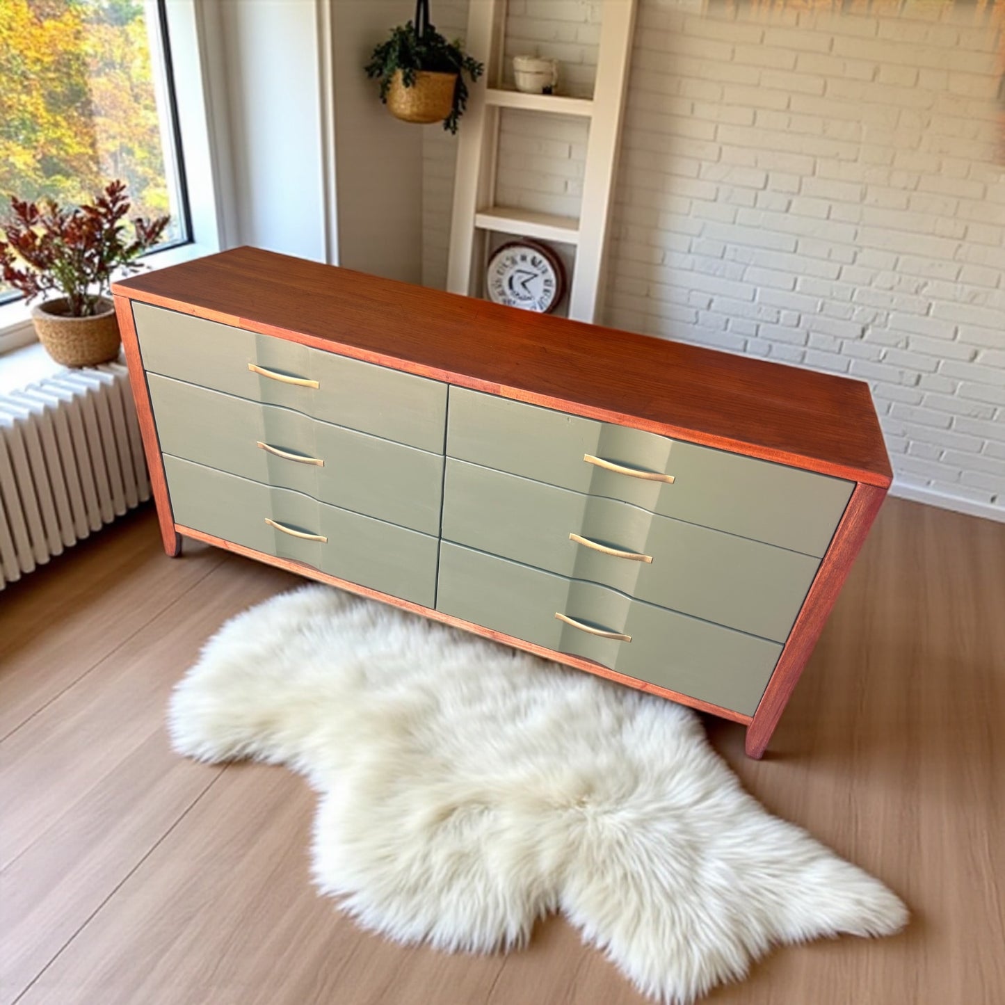 Restored and refurbished real wood dresser- 6 drawers