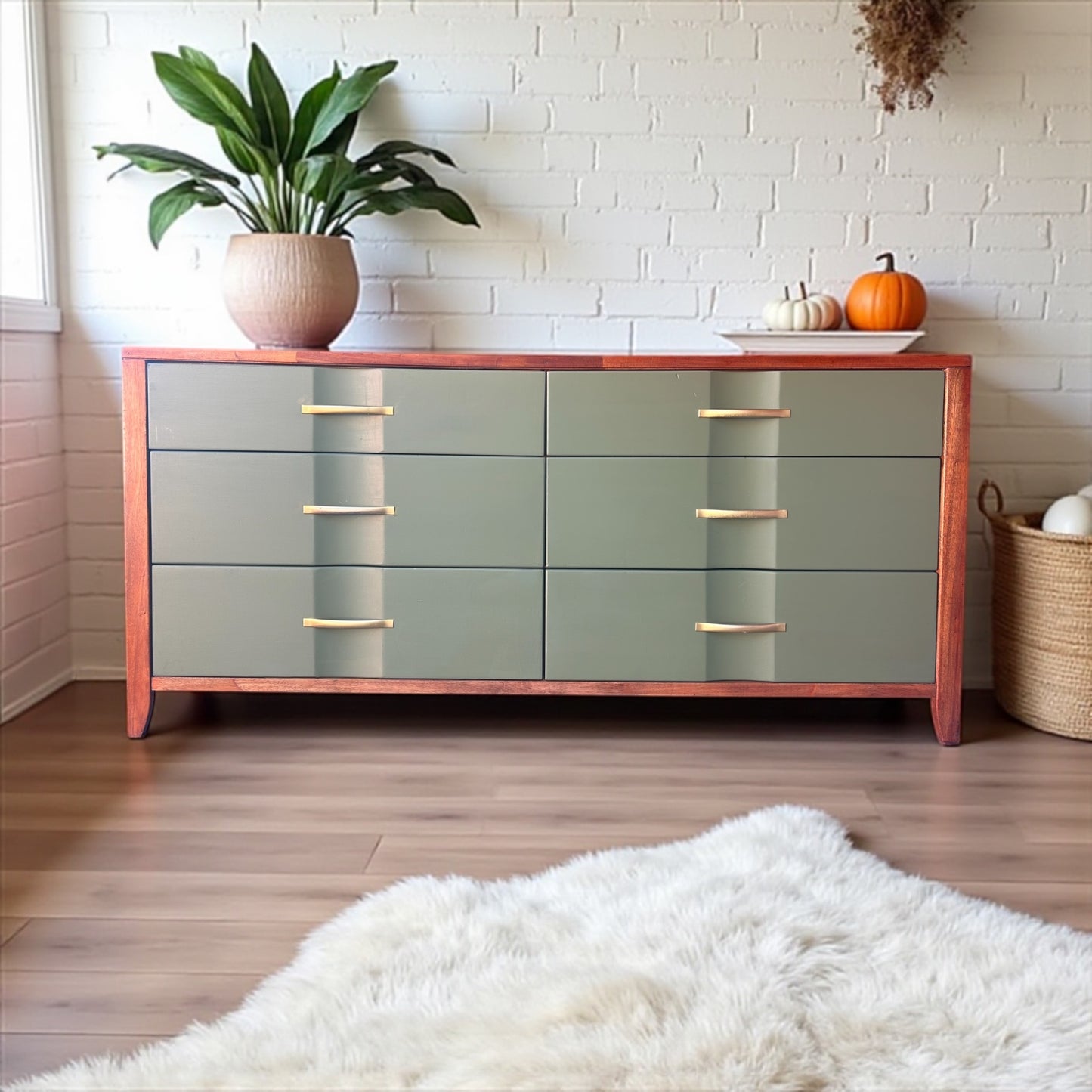 Restored and refurbished real wood dresser- 6 drawers