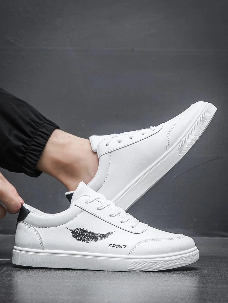 Men Feather Graphic Skate Shoes