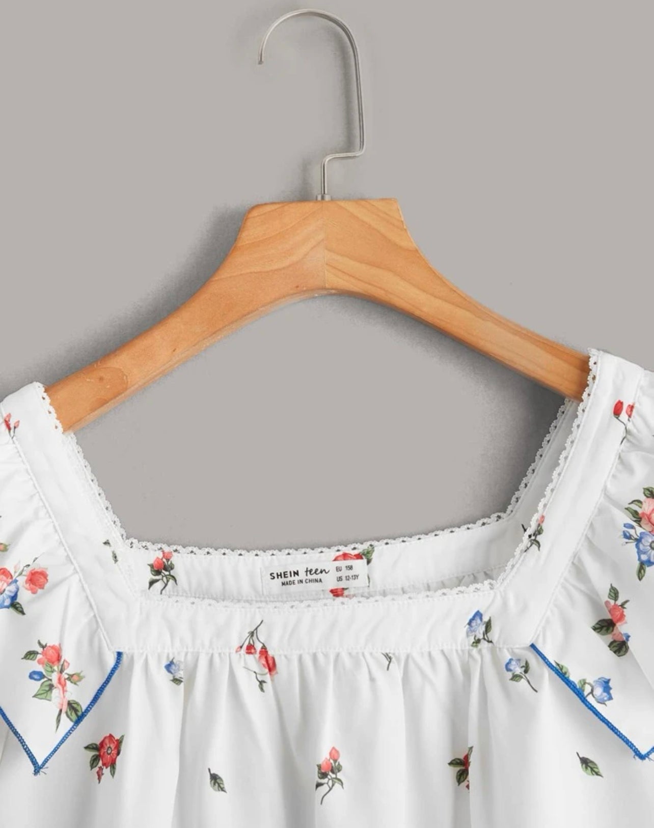 Teen Girls Floral Print Ruffle Trim Puff Sleeve Blouse