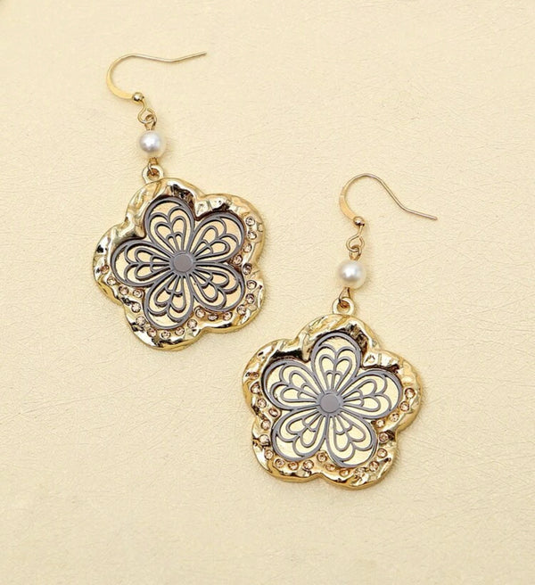 Rhinestone decor flower drop earrings