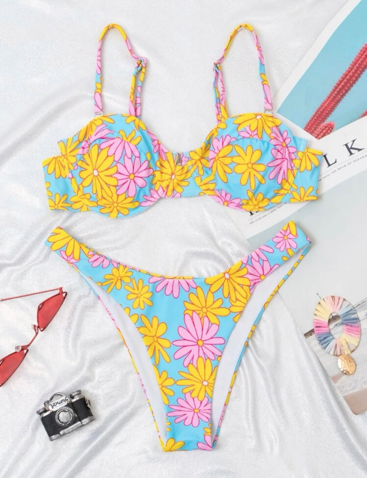 Floral random print underwire bikini swimsuit
