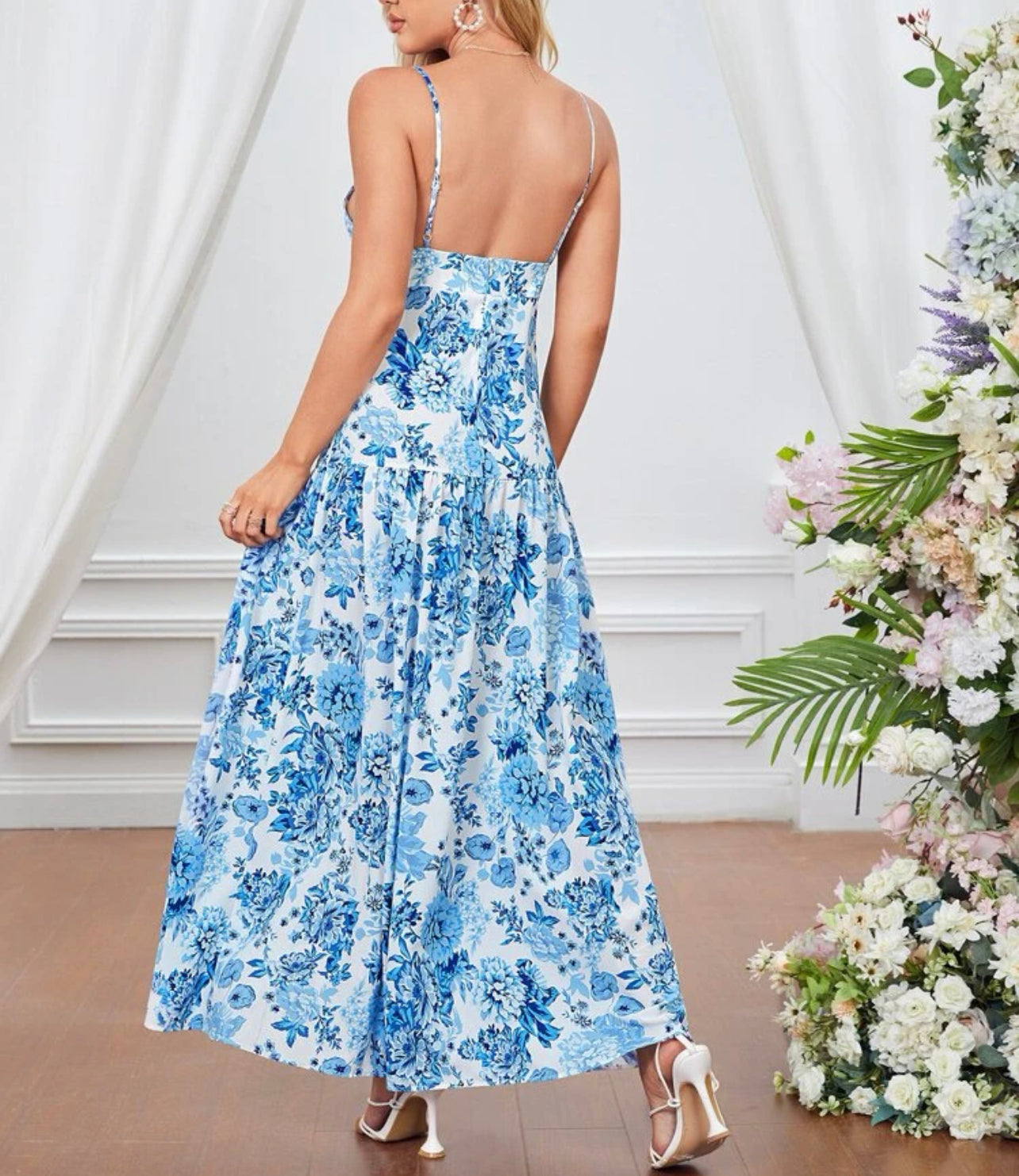 Cut Out Front Split Hem Floral Print Cami Dress