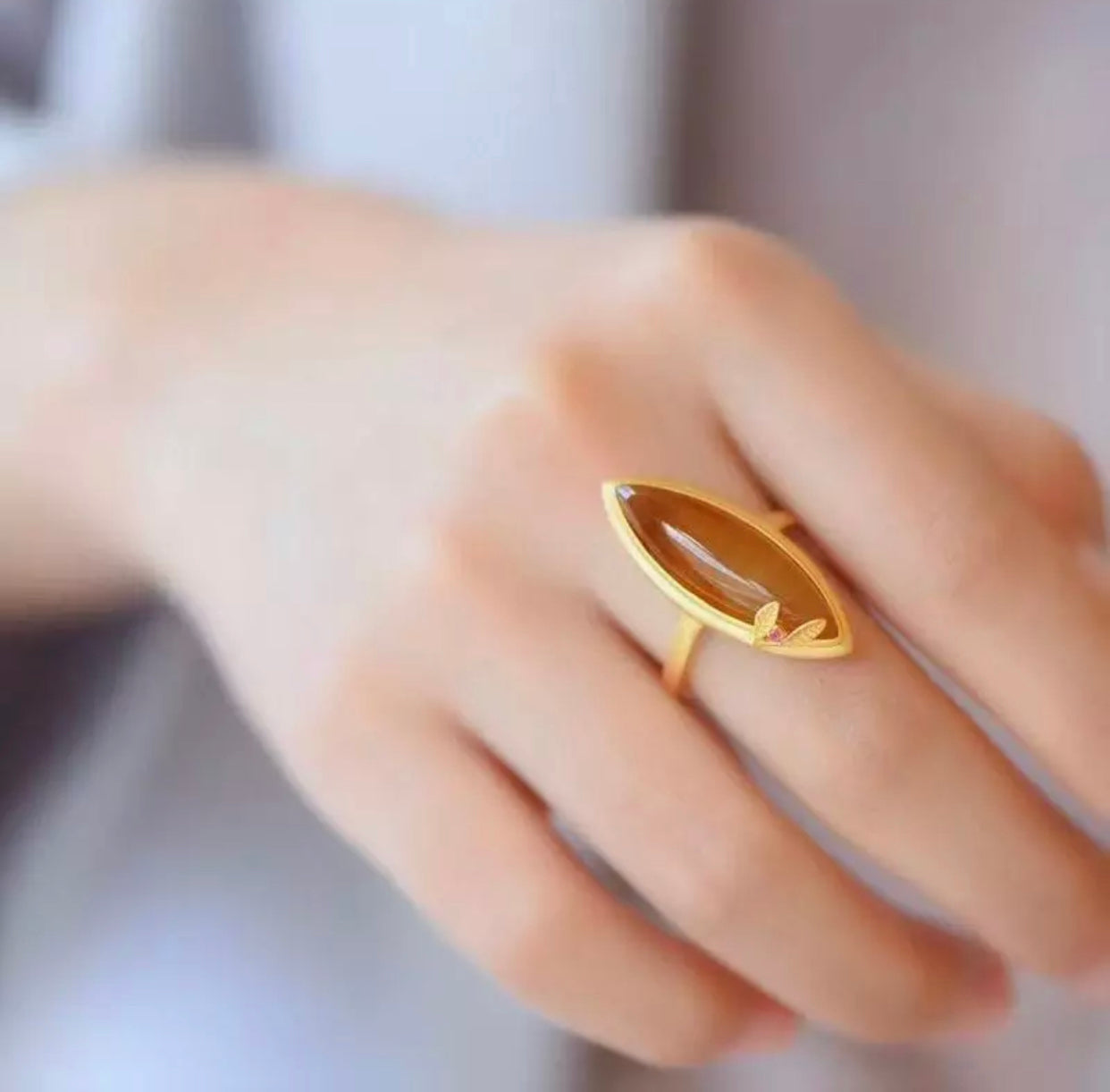 Natural Hotan Sugar Jade Horse Eye Atmospheric  adjustable size ring