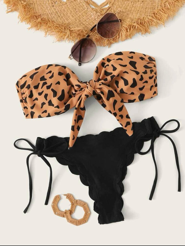 Graphic print knot front bandeau bikini swimsuit