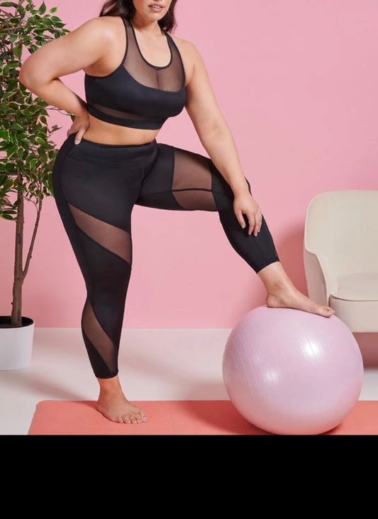 Contrast mesh scoop neck sports set - Christina’s unique boutique LLC
