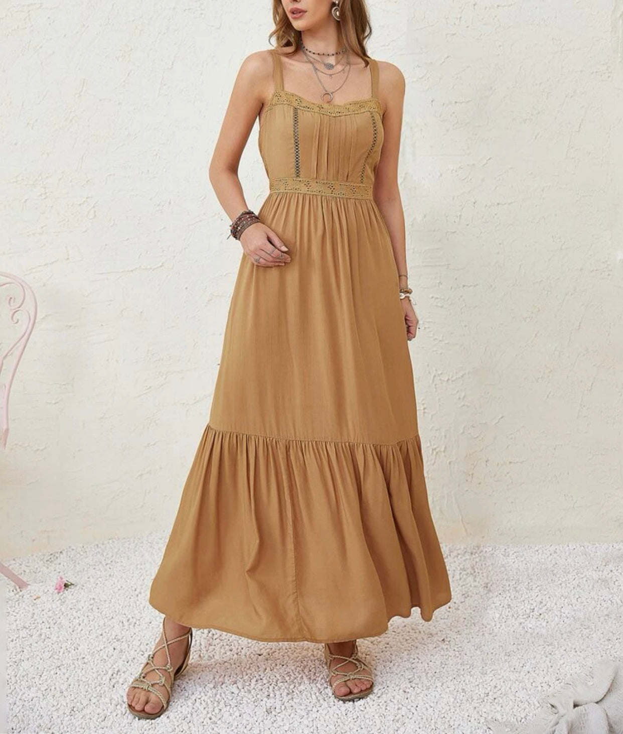 Contrast lace tie backless hem dress