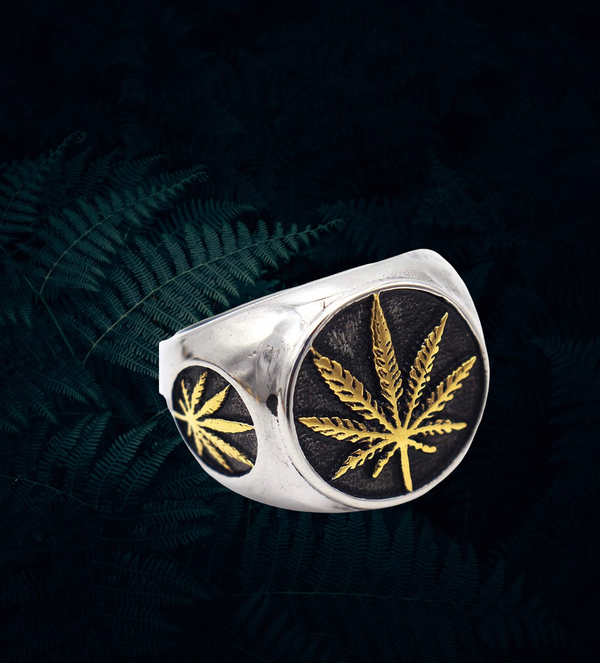Men's Vintage Stainless Steel Ring Weed Marijuana Cannabis Leaf Symbol Ring. Size 7-15