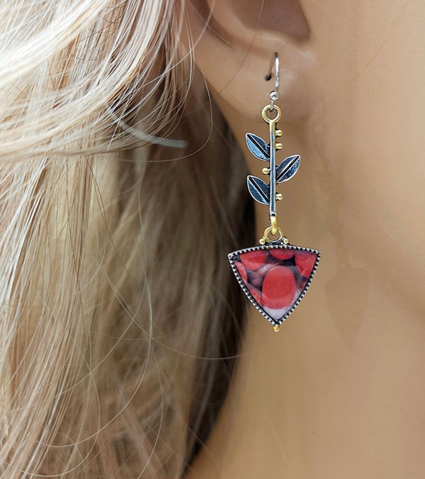 Stunning triangular branchlike decor dangle earrings