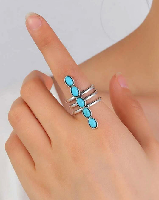 Turquoise decor cuff ring. Adjustable in size.