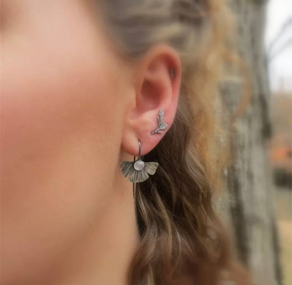 Trendy Exquisite Inlaid Moonstone Lotus Leaf Stud Earrings