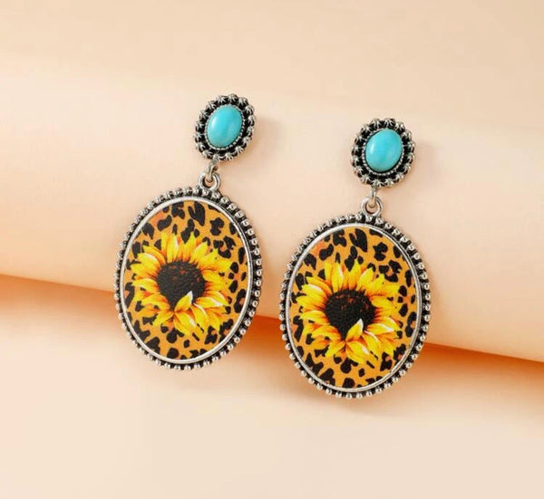 Flower print oval drop earrings